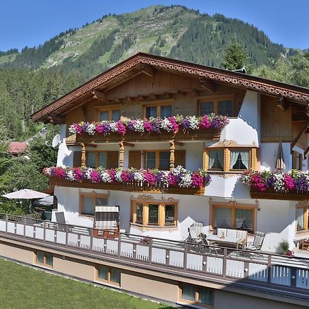 Landhaus Marion Holzgau Exteriör bild