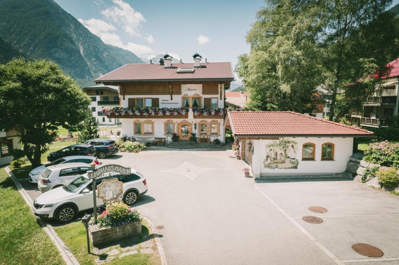 Landhaus Marion Holzgau Exteriör bild