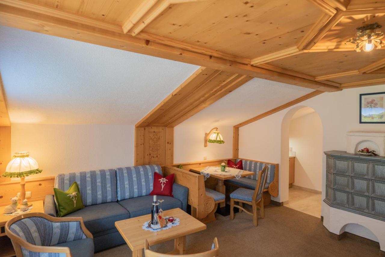 Landhaus Marion Holzgau Exteriör bild